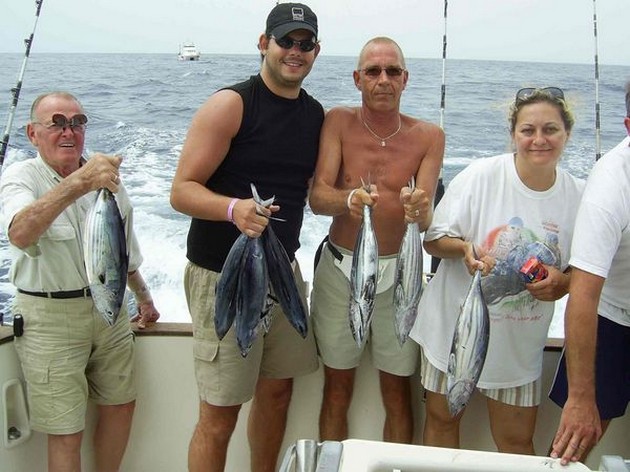 happy fishermen Cavalier & Blue Marlin Sport Fishing Gran Canaria