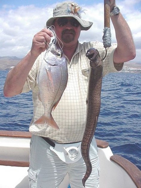 10/04 hooked up Cavalier & Blue Marlin Sport Fishing Gran Canaria