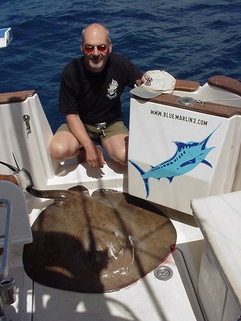 13/04 round stingray Cavalier & Blue Marlin Sport Fishing Gran Canaria