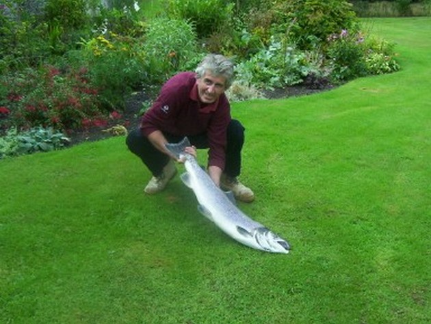 salmon Cavalier & Blue Marlin Sport Fishing Gran Canaria