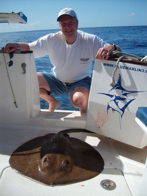 09/04 roughtail stingray Cavalier & Blue Marlin Sport Fishing Gran Canaria