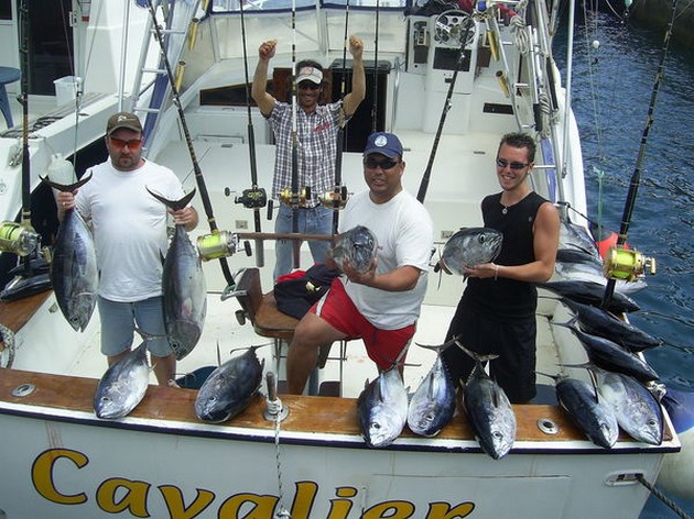 12/04 big eye tuna Cavalier & Blue Marlin Sport Fishing Gran Canaria