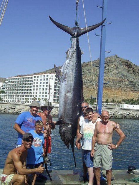 14/08 blue marlin Cavalier & Blue Marlin Sport Fishing Gran Canaria