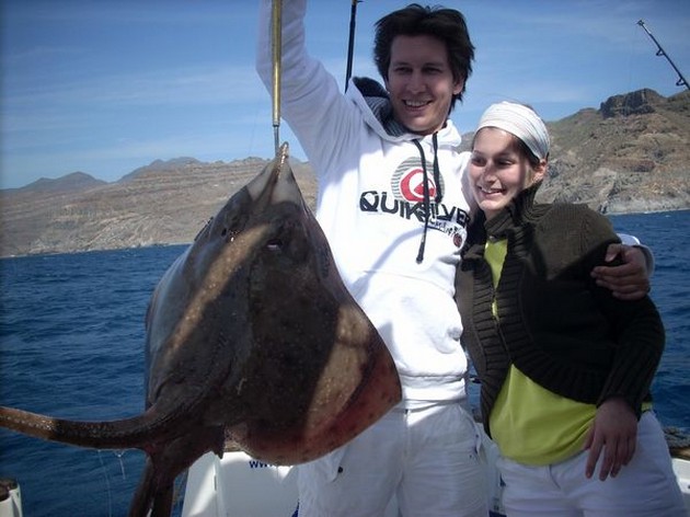 Puerto Rioc 19.30 uur<br>NIEUW BOOTRECORD<br><br>Her eerste - Cavalier & Blue Marlin Sport Fishing Gran Canaria