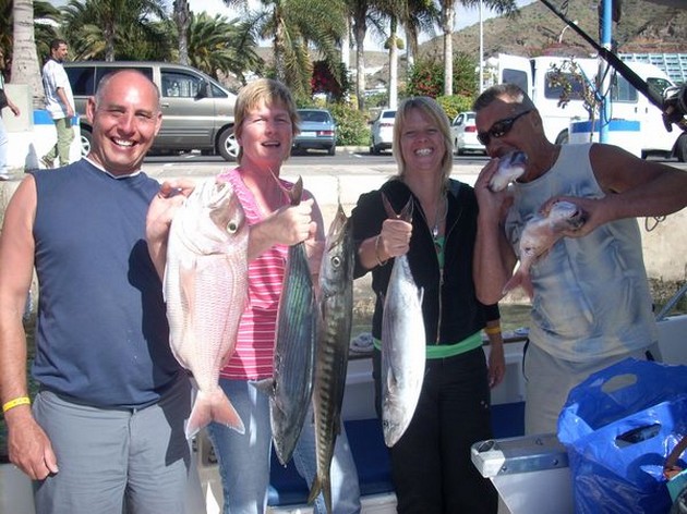 11/02 happy together Cavalier & Blue Marlin Sport Fishing Gran Canaria