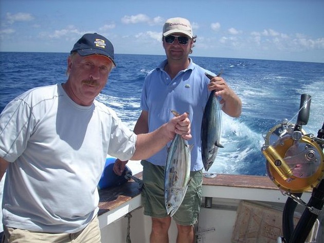 Puerto Rico 17.15 uur<br>WITTE VERLOOR BLAUWE<br><br>Wat een - Cavalier & Blue Marlin Sport Fishing Gran Canaria