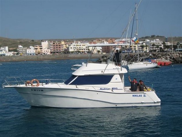 Puerto Rico 19.15 BIG EYE & ALBACORES Mestadels Cavalier & Blue Marlin Sport Fishing Gran Canaria