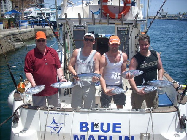 Puerto Rico 18.30 LYCKLIG SLUT Endast i morse - Cavalier & Blue Marlin Sport Fishing Gran Canaria