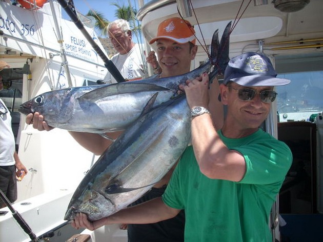 albacores Cavalier & Blue Marlin Sport Fishing Gran Canaria