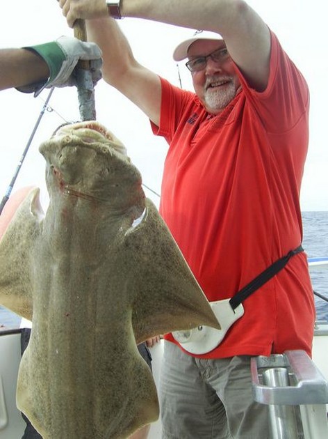 05/11 angel shark Cavalier & Blue Marlin Sport Fishing Gran Canaria