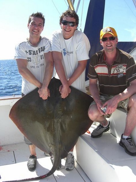 well done Cavalier & Blue Marlin Sport Fishing Gran Canaria