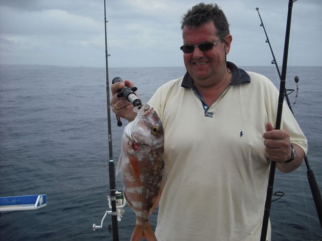 RÖDA SNAPPARE Under de senaste två fiskedagarna har den huvudsakligen - Cavalier & Blue Marlin Sport Fishing Gran Canaria