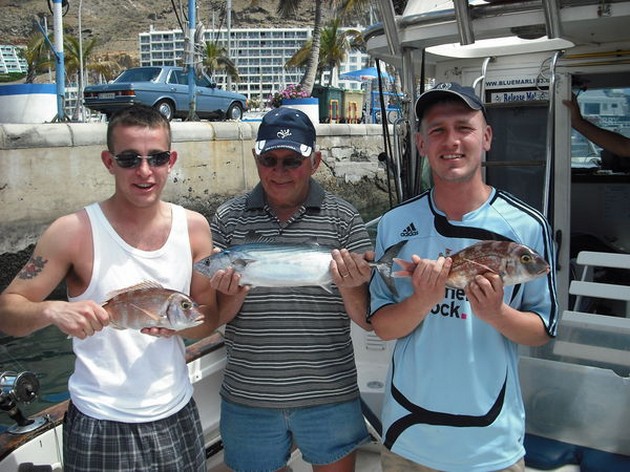 BIG RAYS<br><br>April had for the most of our clients a good - Cavalier & Blue Marlin Sport Fishing Gran Canaria