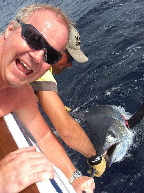 21/07 blue marlin Cavalier & Blue Marlin Sport Fishing Gran Canaria