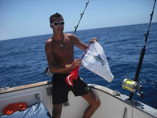 BLÅ MARLIN 3 FRIGÖRT BLÅ Igår firar vi - Cavalier & Blue Marlin Sport Fishing Gran Canaria