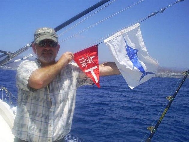 12 AUGUSTI - 2 BLÅ MARLINS SLÄPPAS Inte alla - Cavalier & Blue Marlin Sport Fishing Gran Canaria