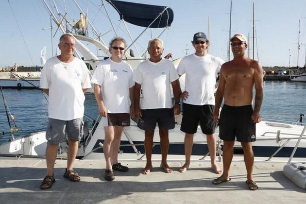 BLUE MARLIN 3 TOURNAMENT WINNAAR<br><br>36 sportvisboten - Cavalier & Blue Marlin Sport Fishing Gran Canaria