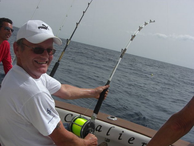 120 KILO RUGHTAIL RINGRAY Det var i morse, den - Cavalier & Blue Marlin Sport Fishing Gran Canaria