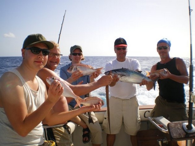 satisfied fishermen Cavalier & Blue Marlin Sport Fishing Gran Canaria