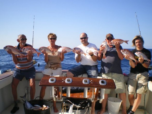 10/12 Satisfied Fishermen Cavalier & Blue Marlin Sport Fishing Gran Canaria