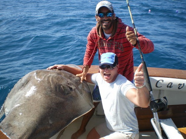 140 Kg Common Stingray Cavalier & Blue Marlin Sport Fishing Gran Canaria