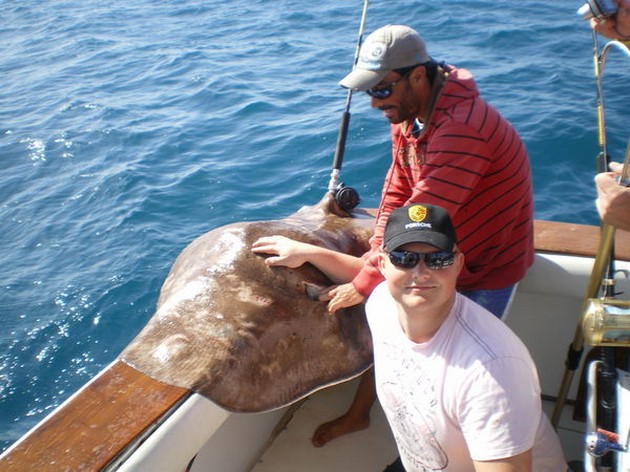 Roughtail Stingray Cavalier & Blue Marlin Sport Fishing Gran Canaria