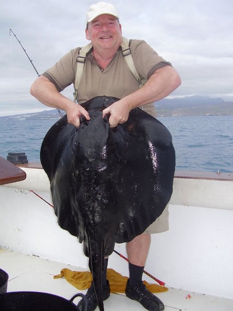 Black Stingray Cavalier & Blue Marlin Sport Fishing Gran Canaria