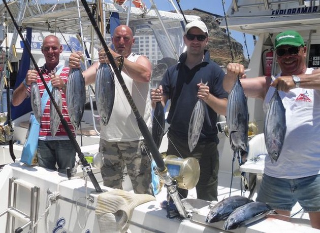 27/05 Satisfied Fishermen Cavalier & Blue Marlin Sport Fishing Gran Canaria