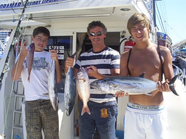 26/10 Well Done Cavalier & Blue Marlin Sport Fishing Gran Canaria