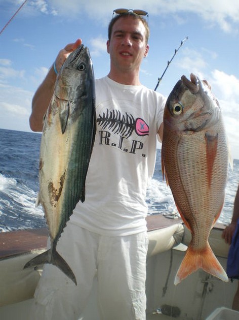 04/12 Nice Catch Cavalier & Blue Marlin Sport Fishing Gran Canaria