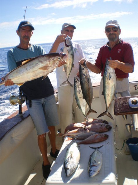 13/12 Well Done Cavalier & Blue Marlin Sport Fishing Gran Canaria