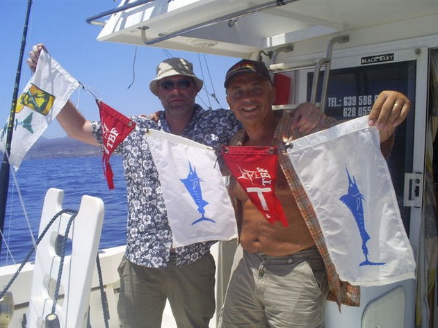 2 Blauwe Released Cavalier & Blue Marlin Sport Fishing Gran Canaria