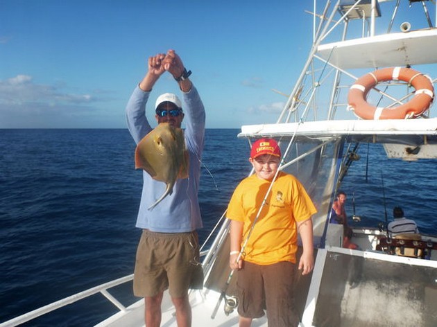 Common Stingray Cavalier & Blue Marlin Sport Fishing Gran Canaria