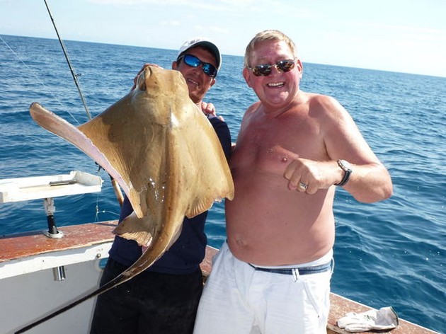 Eagle Ray Cavalier & Blue Marlin Sport Fishing Gran Canaria