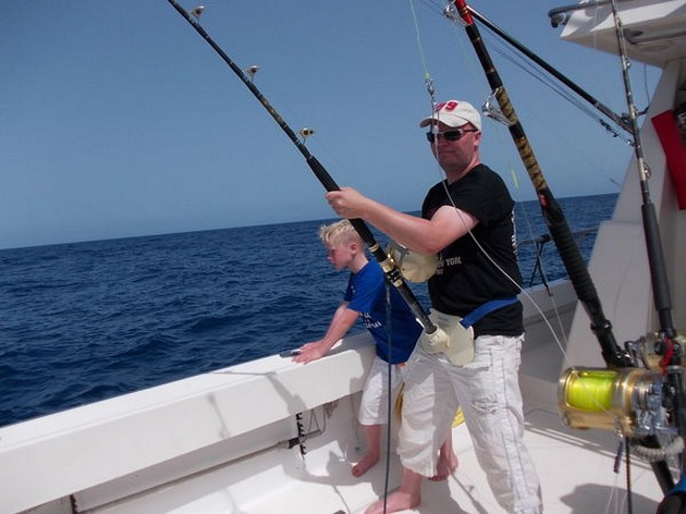 Hooked Up Cavalier & Blue Marlin Sport Fishing Gran Canaria