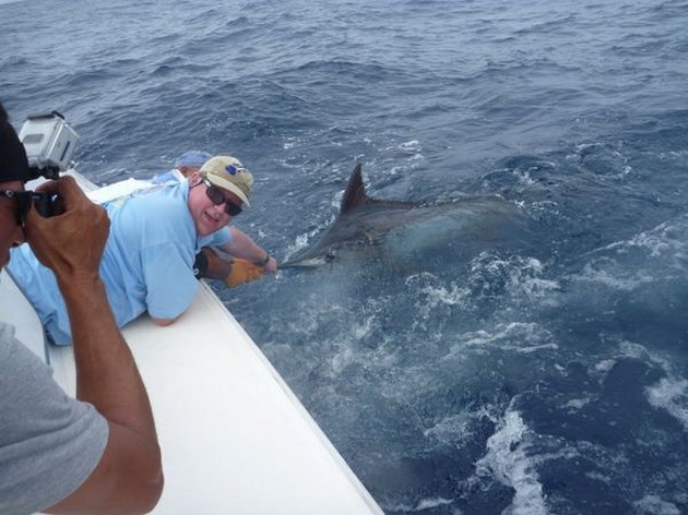 24/08 Blue Marlin Cavalier & Blue Marlin Sport Fishing Gran Canaria
