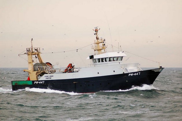 16.000 euro boete voor het overboord zetten van 6 scharretjes ! Cavalier & Blue Marlin Sport Fishing Gran Canaria