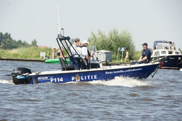 Man vangt illegaal vis op Loosdrechtse Plassen Cavalier & Blue Marlin Sport Fishing Gran Canaria