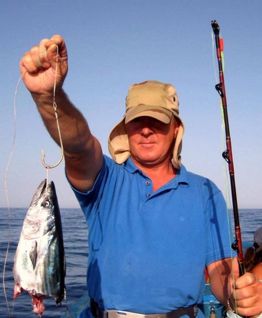 Vissen op haai met bonito als levend aas Cavalier & Blue Marlin Sport Fishing Gran Canaria