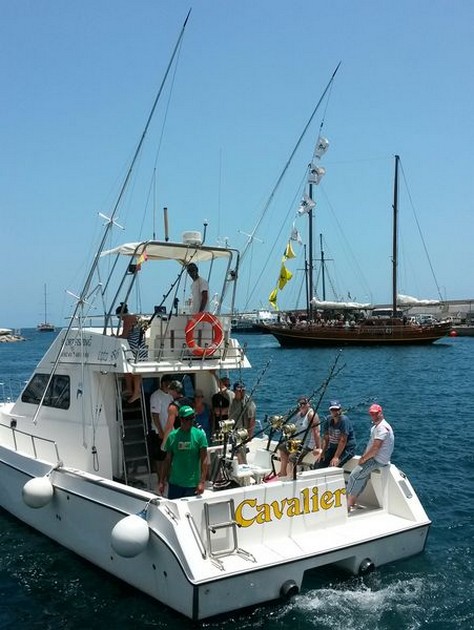 Cavalier vangt 4 Albacores, 3 Dorado's en vele Skipjacks tonijntjes Cavalier & Blue Marlin Sport Fishing Gran Canaria