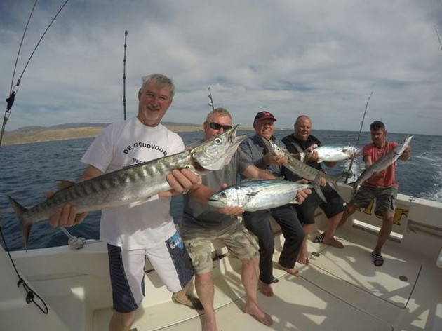 Congratulations - Satisfied anglers on board of the Cavalier Cavalier & Blue Marlin Sport Fishing Gran Canaria