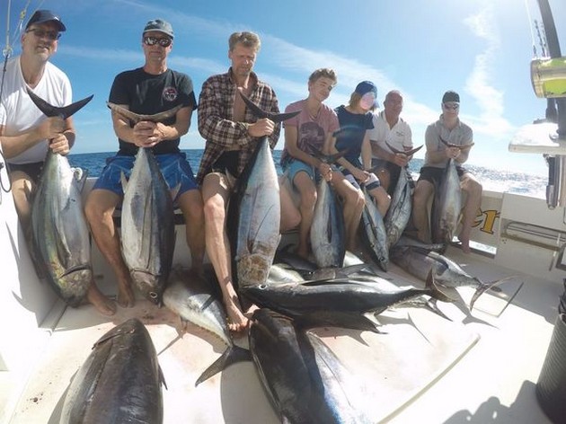 Tuna Explosión Cavalier & Blue Marlin Sport Fishing Gran Canaria