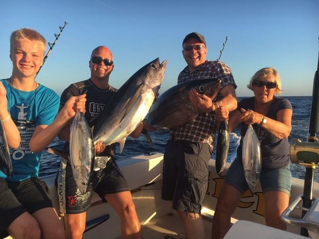 Congratulations, well done ! Cavalier & Blue Marlin Sport Fishing Gran Canaria