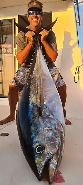 El arcoiris - Pesca Deportiva Cavalier & Blue Marlin Gran Canaria
