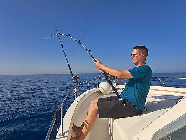 17/10 -  stingrays & antlantic bonito - Cavalier & Blue Marlin Sport Fishing Gran Canaria