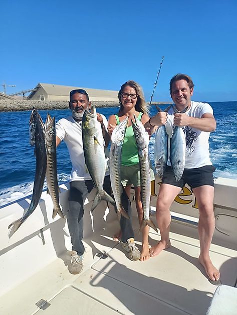 8/11 - encore une belle journée de pêche sur le récif !! - Cavalier & Blue Marlin Sport Fishing Gran Canaria