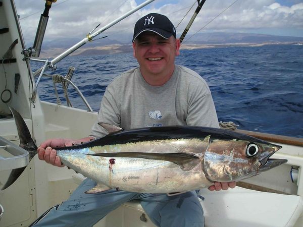 01/05 albacore tuna Cavalier & Blue Marlin Sport Fishing Gran Canaria