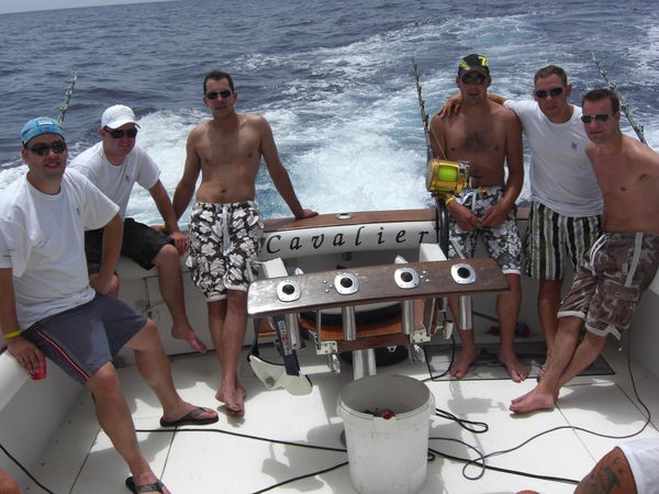 equipo dorado Cavalier & Blue Marlin Sport Fishing Gran Canaria