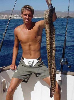 09/09 tiger moray Cavalier & Blue Marlin Sport Fishing Gran Canaria