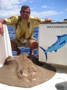 30/03 round stingray Cavalier & Blue Marlin Sport Fishing Gran Canaria